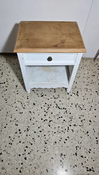 Mesita retro madera para restaurar