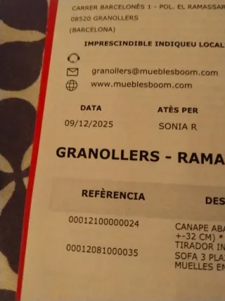 Canape de madera y tela nuevo