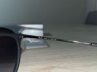 Gafas de Sol Ray-Ban Erika Polarizadas Negras