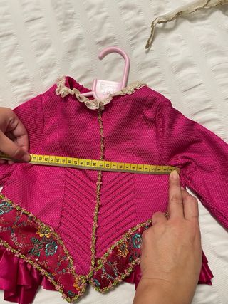 Traje de Fallera Niña con Manteletas y Aderezo