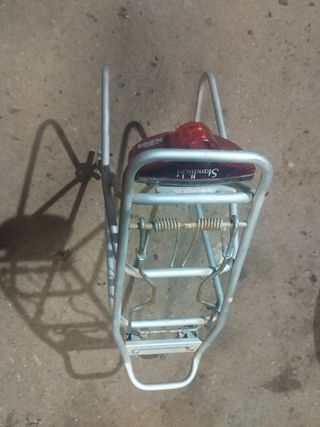 Portabultos Bicicleta 26-28 con Luz