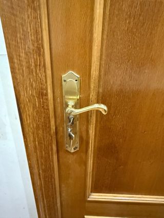 Puertas de madera con cristal