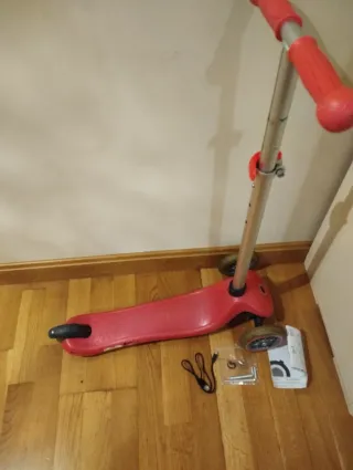 Patinete Globber 3 ruedas con luces