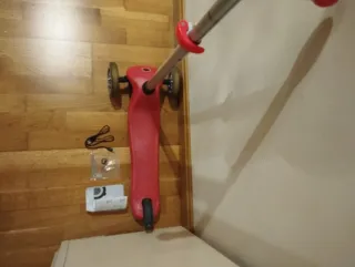 Patinete Globber 3 ruedas con luces