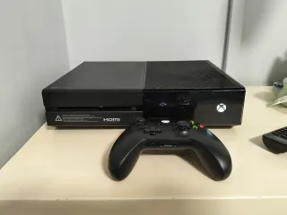 Xbox One 1TB con 6 juegos precintados