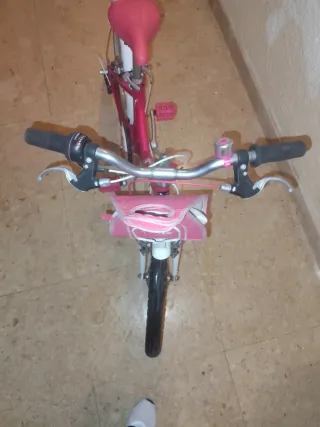 Bicicleta infantil rosa BTWIN