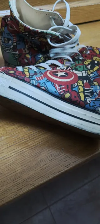 Scarpe Converse Avengers con zeppa interna