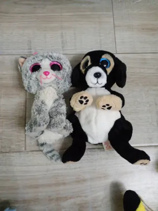 Lote de peluches variados