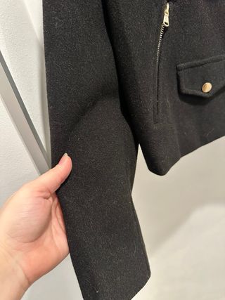 Chaqueta corta negra mujer