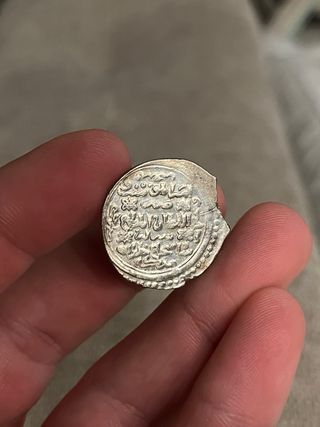 Triple Dirhem árabe