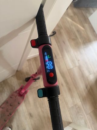 Patinete Eléctrico Infantil Rosa