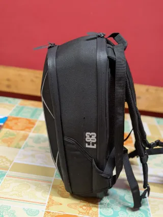 Mochila SHAD E-83 Negra nueva