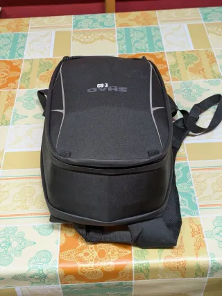 Mochila SHAD E-83 Negra nueva
