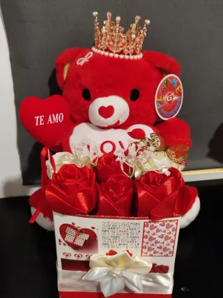 Oso San Valentín Corona Te Amo