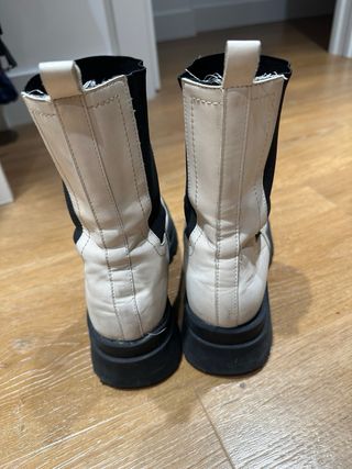 Botines Stradivarius blancos talla 38