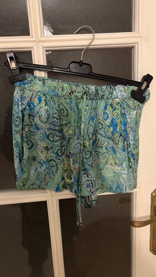 Shorts estampado verde Zara