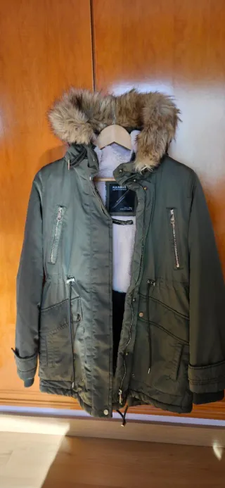 Parka Pull and Bear Mujer Verde