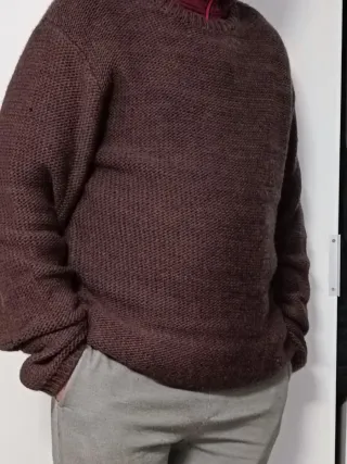 Jersey hombre cuello caja marrón