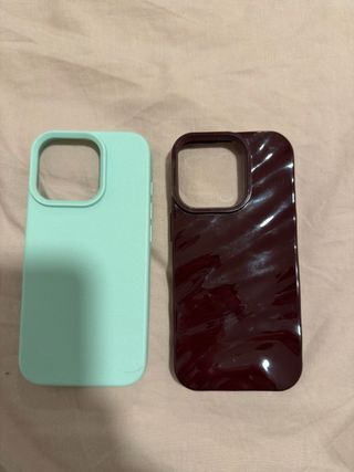 2 Fundas iPhone 16 Pro