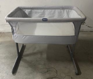 Minicuna Chicco Next2me Gris