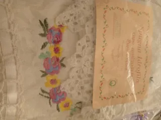 Set Asciugamani Puro Cotone Idrofil ricamati