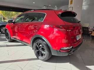 Kia Sportage 1.6 MHEV Black Edition 100kW (136CV) 4x2