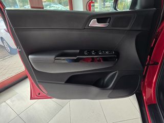 Kia Sportage 1.6 MHEV Black Edition 100kW (136CV) 4x2