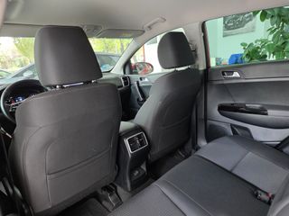 Kia Sportage 1.6 MHEV Black Edition 100kW (136CV) 4x2