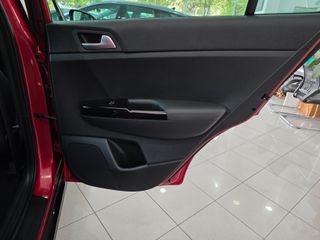 Kia Sportage 1.6 MHEV Black Edition 100kW (136CV) 4x2