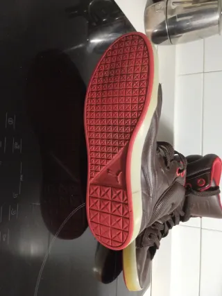 Zapatillas Puma caña alta marrones