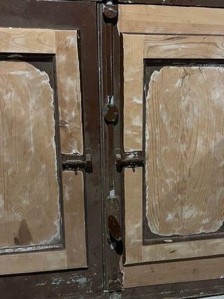 Ventana madera dos hojas a restaurar