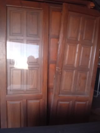 2 Puertas Madera Maciza