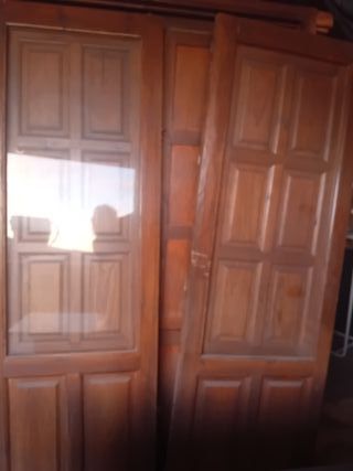 2 Puertas Madera Maciza