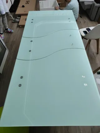 Mesa de comedor cristal y metal