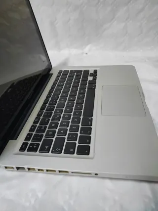 Apple MacBook Pro 13 2010