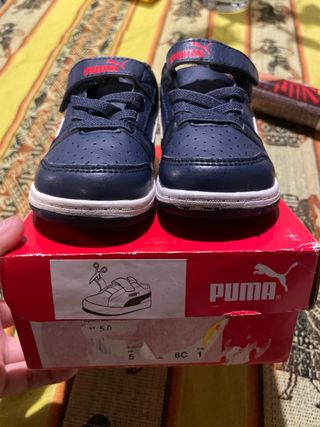 Scarpe Puma Bambino Blu Rosse