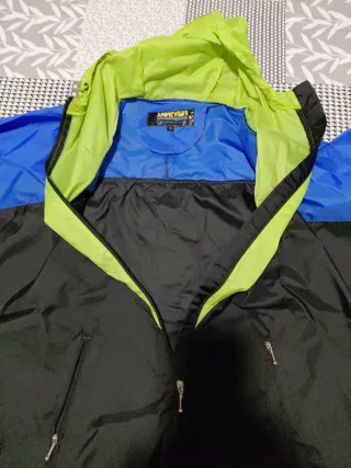 Giubbotto impermeabile da ciclismo con cappuccio