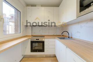 Piso en alquiler en San Juan Bautista en Madrid