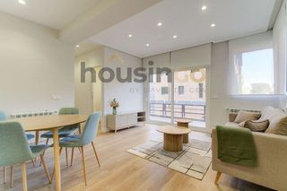 Piso en alquiler en San Juan Bautista en Madrid