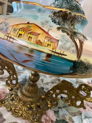 Centro de mesa de porcelana con base