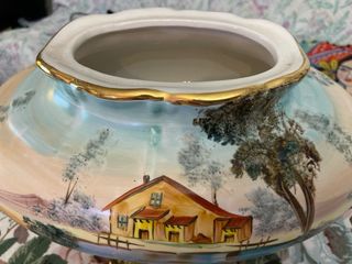 Centro de mesa de porcelana con base