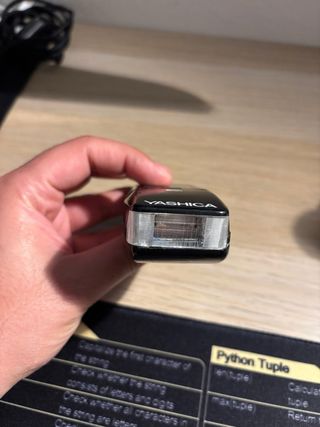 Flash Yashica CS-140 Kyocera