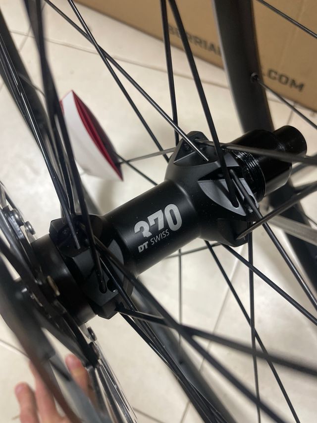 DT Swiss X1900 NUEVAS