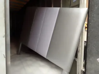 Cabecero polipiel gris/plata