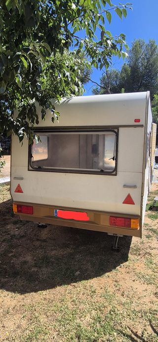 Caravana Dethleffs <750kg