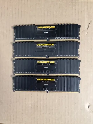 Corsair Vengeance LPX DDR4 32GB (4x8GB)