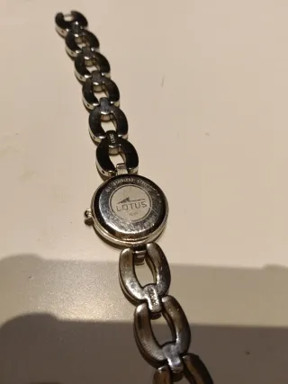 Reloj Lotus Mujer Quartz Plata