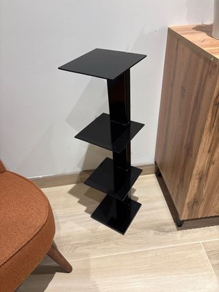 Estantería metálica en columna