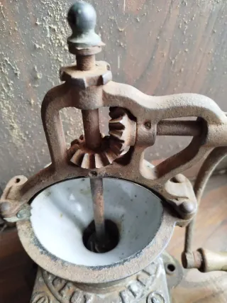 Molinillo de Café Peugeot A0 Antiguo