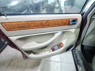 Tapizado Puerta Trasera Izquierda Jaguar XJ7